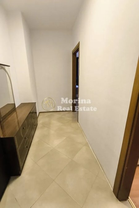 Tirane, jepet me qera apartament 1+1 Kati 5, 80 m² 600 € (Komuna e Parisit)