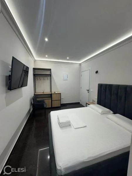 Tirane, jepet me qera apartament 1+1 Kati 3, 40 m² 350 € (RRUGA FERIT XHAJKO)