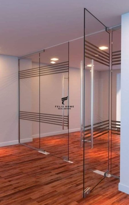 Tirane, jepet me qera ambjent biznesi Kati 0, 348 m² 4.200 € (SELITE)