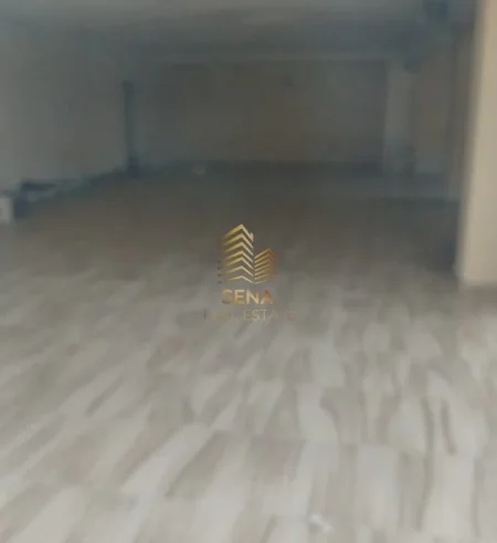 Tirane, shitet ambjent biznesi Kati 1, 131 m² 156.000 € (Fresku)