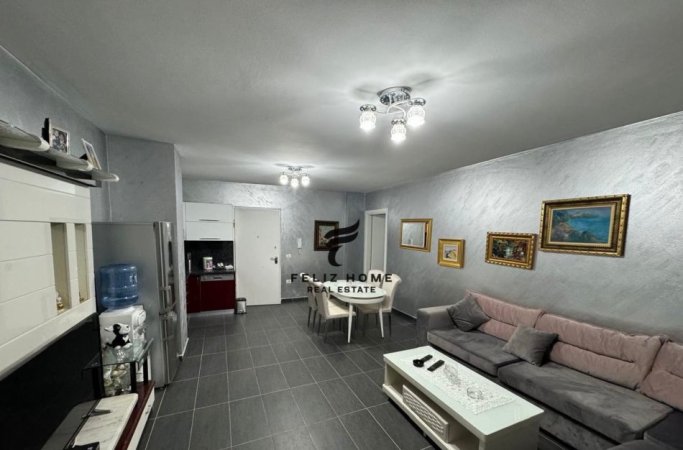 Durres, shitet apartament 2+1+Ballkon Kati 3, 82 m² 165.000 € (DURRES)