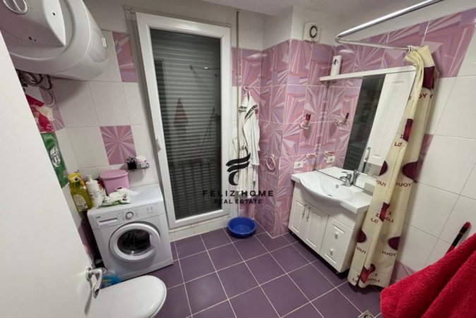 Durres, shitet apartament 2+1+Ballkon Kati 3, 82 m² 165.000 € (DURRES)