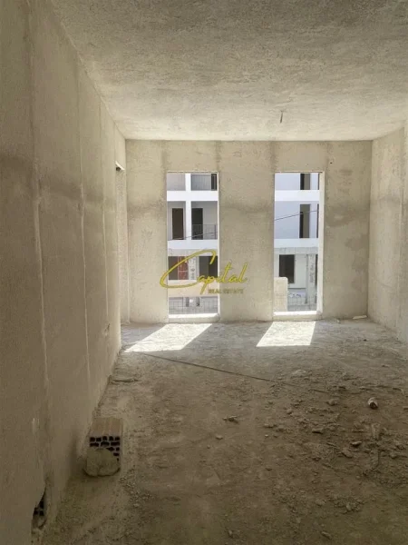 Tirane, shitet apartament 2+1 Kati 2, 80 m² 94.000 € (UNIVERS CITY)