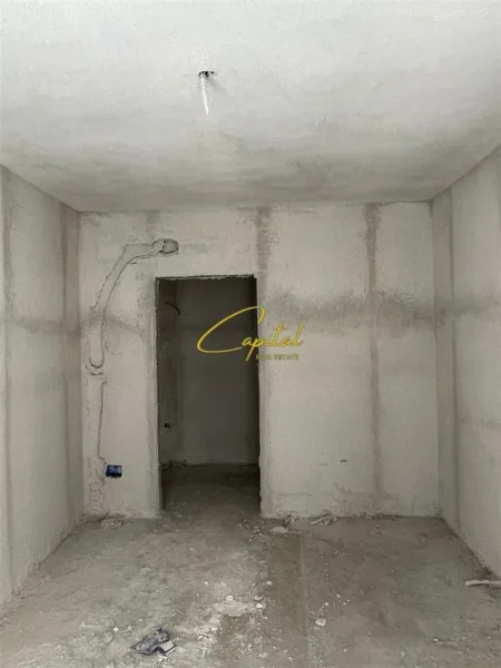 Tirane, shitet apartament 2+1 Kati 2, 80 m² 94.000 € (UNIVERS CITY)