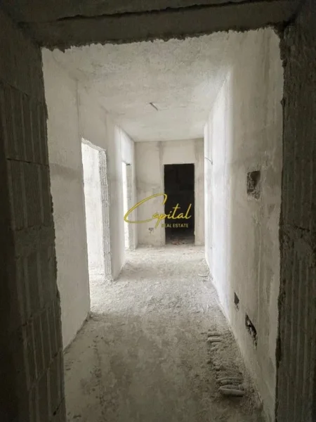 Tirane, shitet apartament 2+1 Kati 2, 80 m² 94.000 € (UNIVERS CITY)