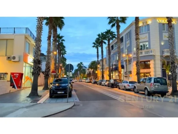 Tirane, shitet apartament 3+1 Kati 1, 113 m² 116.390 € 