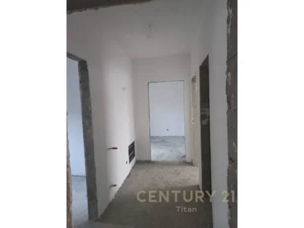 Tirane, shitet apartament 3+1 Kati 1, 113 m² 116.390 € 