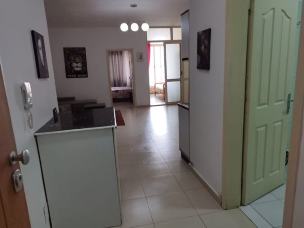 Tirane, jepet me qera apartament 1+1 Kati 8, 76 m² 381 €