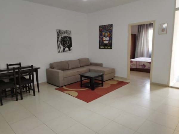 Tirane, jepet me qera apartament 1+1 Kati 8, 76 m² 381 €