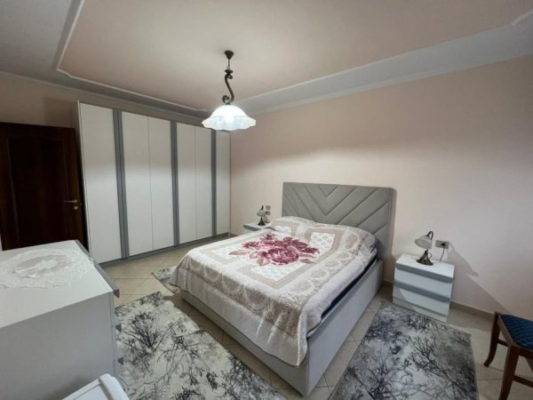 Tirane, jepet me qera apartament 2+1 Kati 6, 100 m² 1.000 € (Rruga e Elbasanit)