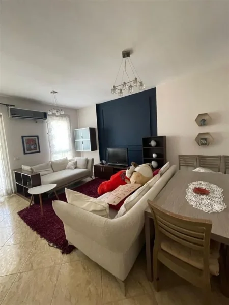 Tirane, shitet apartament 2+1+Ballkon Kati 3, 115 m² 165.000 € (Ish Parku i Autobuzave)