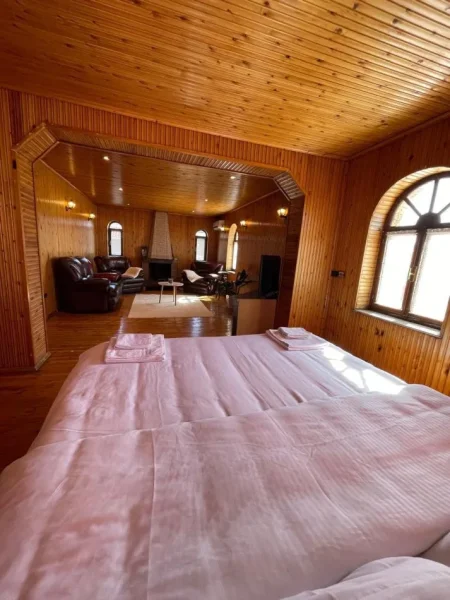 Tirane, shitet Vile 3 Katshe Kati 3, 840 m² (amerikan 2)