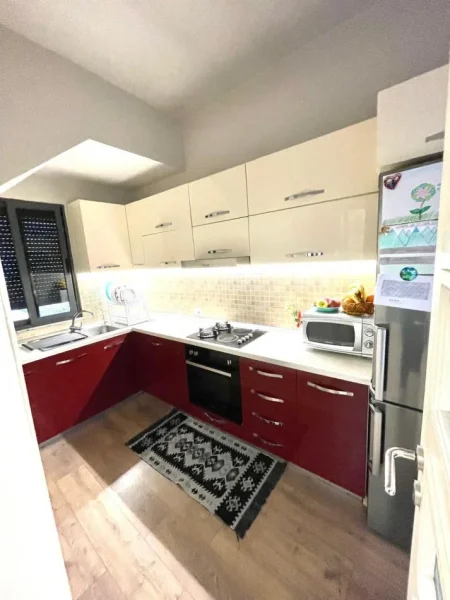 Tirane, shitet Vile 3 Katshe Kati 3, 840 m² (amerikan 2)