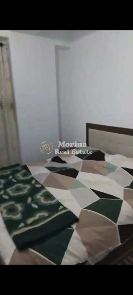 Tirane, jepet me qera apartament 2+1+Ballkon Kati 5, 100 m² 600 € (Ali Demi)