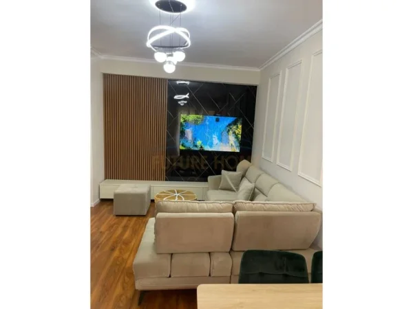 Shkembi Kavajes, shitet apartament 1+1+Ballkon Kati 4, 50 m² 85.000 € (shkembi kavajes, durres)