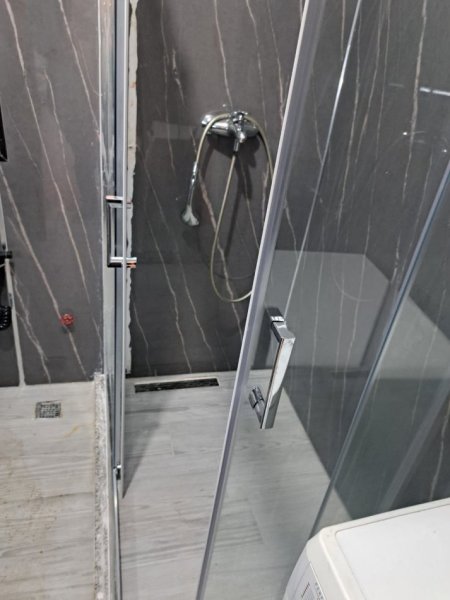 Tirane, jepet me qera apartament 1+1+Aneks Kati 1, 65 m² 400 € (don bosko)