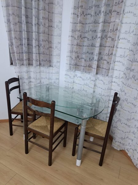 Tirane, jepet me qera apartament 1+1+Aneks Kati 1, 65 m² 400 € (don bosko)