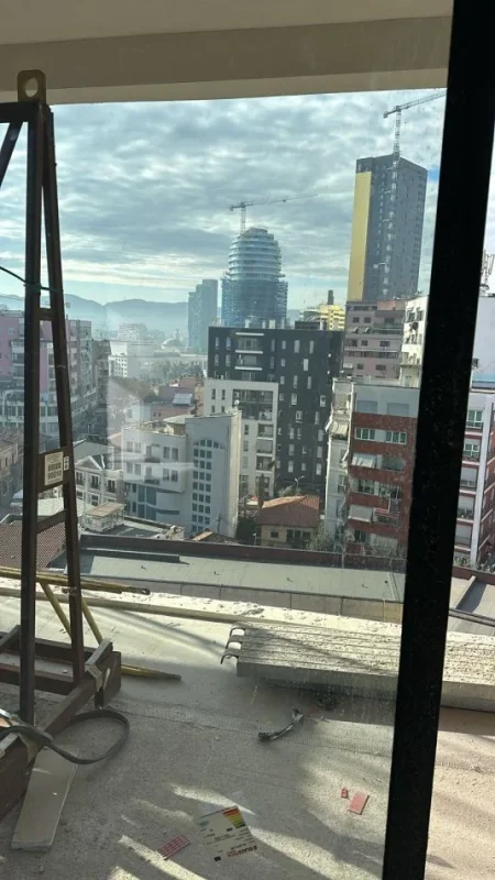 Shqiperi, shes apartament 4+1 Kati 8, 220 m² 594.000 € (Qender)