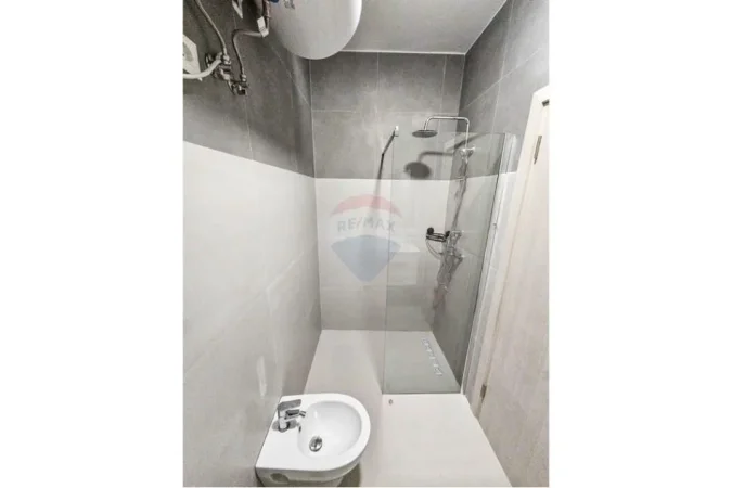 APARTAMENT 1+1 ME QIRA TEK FUSHA E AVIACIONIT