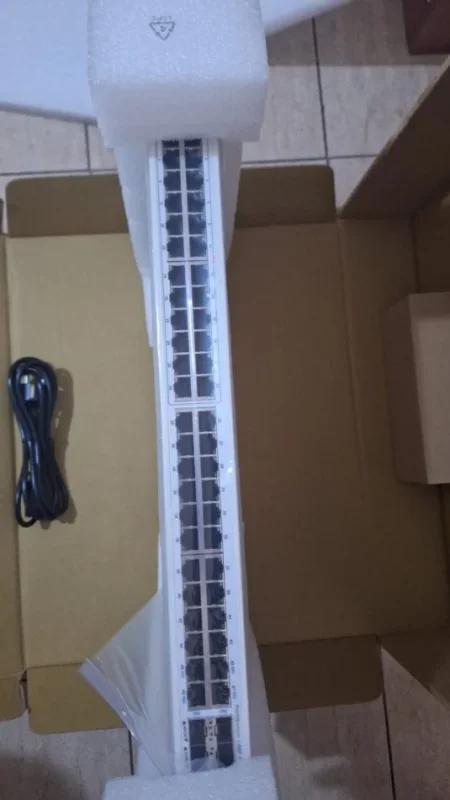 Tirane, shes pajisje te ndryshme FORTINET SWITCH