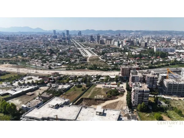 Tirane, shitet apartament 2+1 Kati 3, 93 m² 106.916 € (Fundi Bulevardit te Ri)