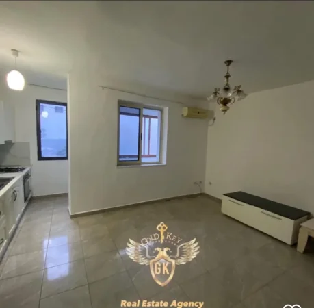 Durres, shitet apartament 1+1+Ballkon Kati 2, 60 m² 60.000 € (Dyli,Spitali)