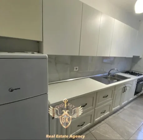 Durres, shitet apartament 1+1+Ballkon Kati 2, 60 m² 60.000 € (Dyli,Spitali)