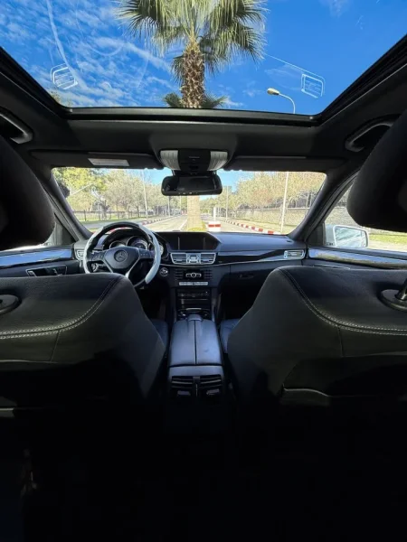 Tirane, shes makine Benz W212 E Class Nafte, gri metalizato automatik Klima 207 km 11.900 €