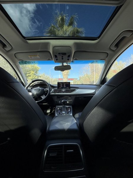 Tirane, shitet makine Audi A6 Nafte, e bardhë automatik Klima 166.000 km 10.500 €