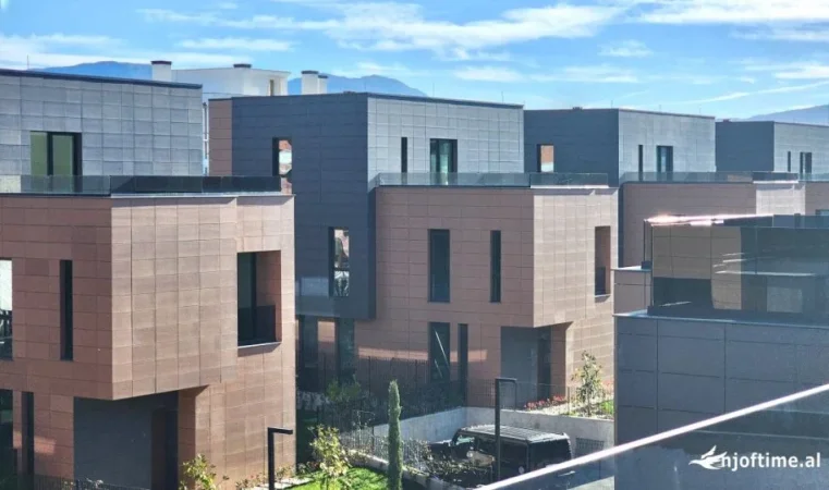 SHITET: Vilë e Bashkëngjitur 📍Luminor Residence - TEG, Pas Uni. Aldent ((750,000€))