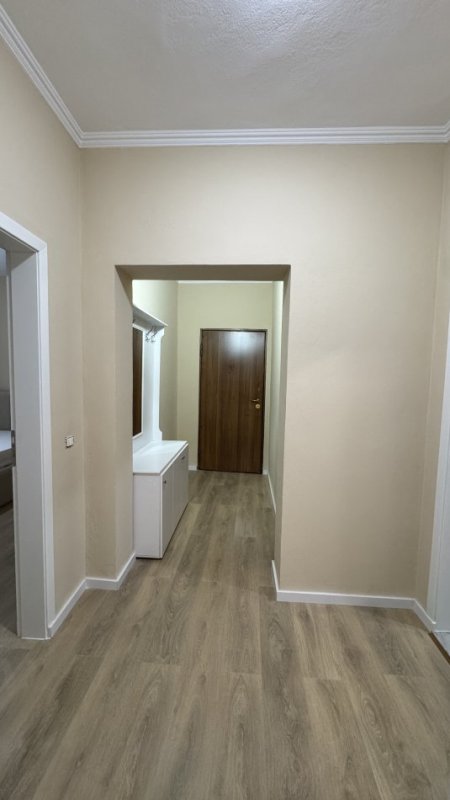 Tirane, jepet me qera apartament 1+1 Kati 5, 77 m² 700 € (Rruga e Kavajes/21 dhjetori)
