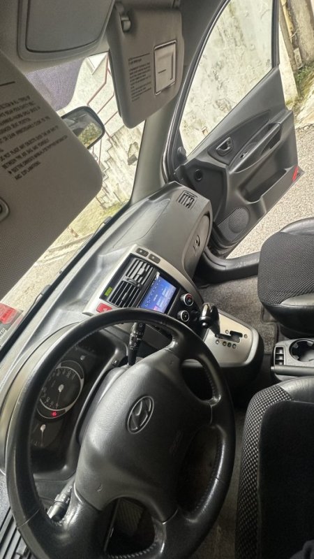 Tirane, shes SUV | Fuoristrad | Xhip Hyundai Nafte, gri e erret automatik Kondicioner 190.000 km 10.000 €