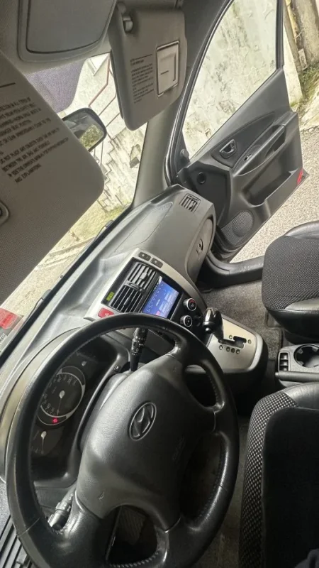 Tirane, shes SUV | Fuoristrad | Xhip Hyundai Nafte, gri e erret automatik Kondicioner 190.000 km 10.000 €