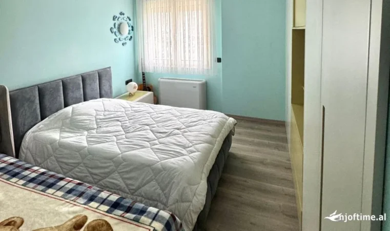 SHITET: AARTAMENT 3+1+2wc Vendodhje Fantastike, 📌 Lungo-Mare (vija e pare)- 100% E Re e investuar nga Fillimi- Ka Pamje te Lire nga deti **** 530.000 Euro*** 🧨