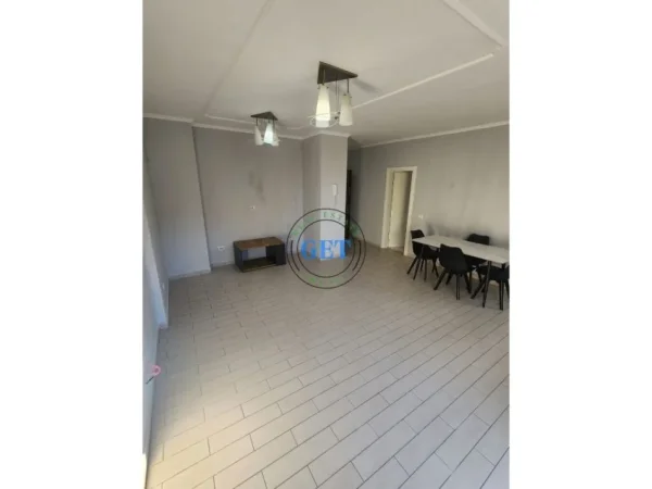 Durres, shitet apartament+verande | Penthouse 1+1+Aneks+Ballkon Kati 6, 105.000 € (Plazh,Durres)