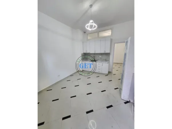 Durres, shitet garsonier 1+1 Kati 1, 40 m² 50.000 € (Plazh,Durres)