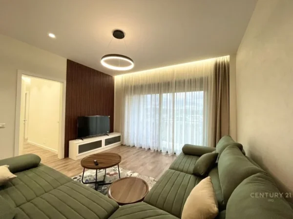 Tirane, jap me qera apartament 3+1+2 , 146 m² 1.300 € (Liqeni i Thatë)