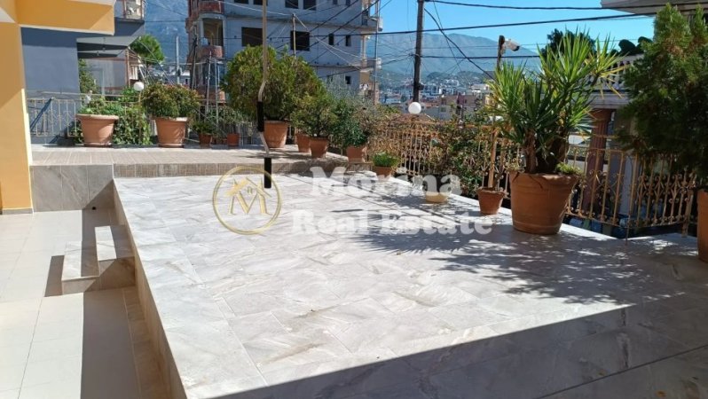 Tirane, jepet me qera shtepi 2+1 Kati 2, 110 m² 500 € (Kodra e Priftit)