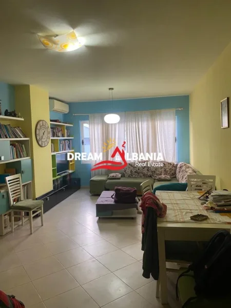 Tirane, shitet apartament 2+1 Kati 1, 90 m² 120.000 € (astir)