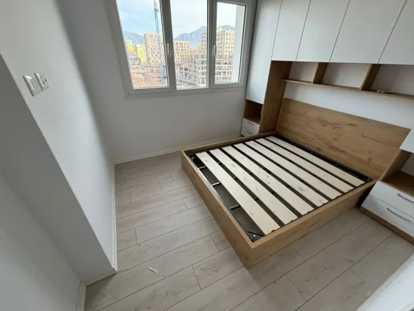 Tirane, jepet me qera apartament 2+1+Aneks+Ballkon Kati 4, 75 m² 550 € (river residence)