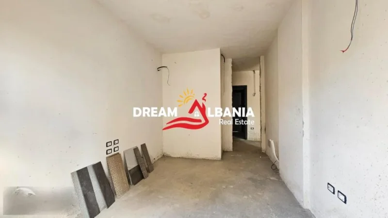 Tirane, shitet apartament 2+1 Kati 5, 107 m² 308.600 € (pazari i ri)