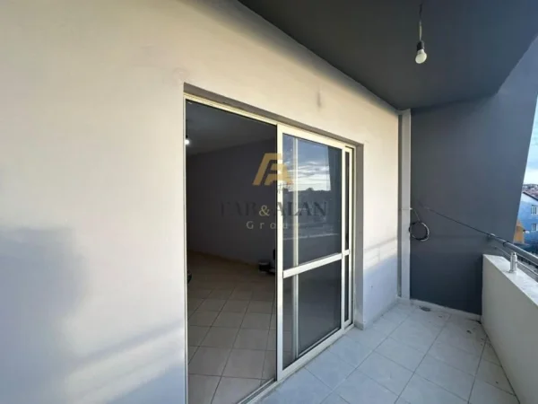 Tirane, shitet apartament 1+1 Kati 2, 86 m² 103.200 € (Fresk, Fizika Berthamore)