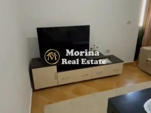 Tirane, jepet me qera shtepi 1+1 Kati 3, 70 m² 350 € (Selite)