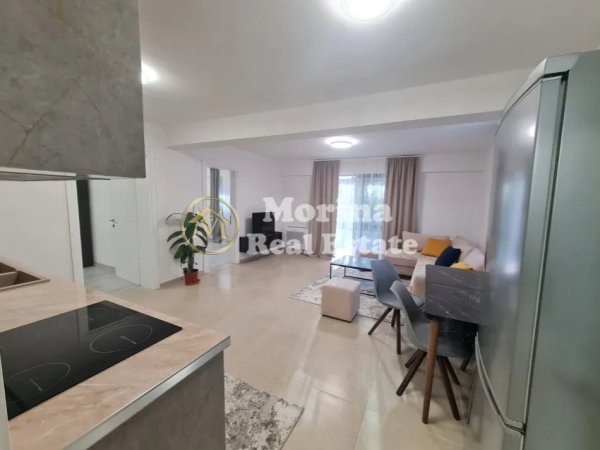 Tirane, jepet me qera apartament 1+1+Ballkon Kati 4, 81 m² 700 € (Rruga e Kavajes)