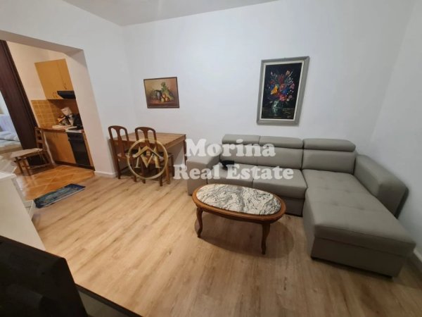 Tirane, jepet me qera apartament 1+1 Kati 3, 62 m² 480 € (Myslym Shyri)