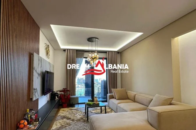 Tirane, jepet me qera apartament 2+1 Kati 7, 134 m² 900 € (kombinat)