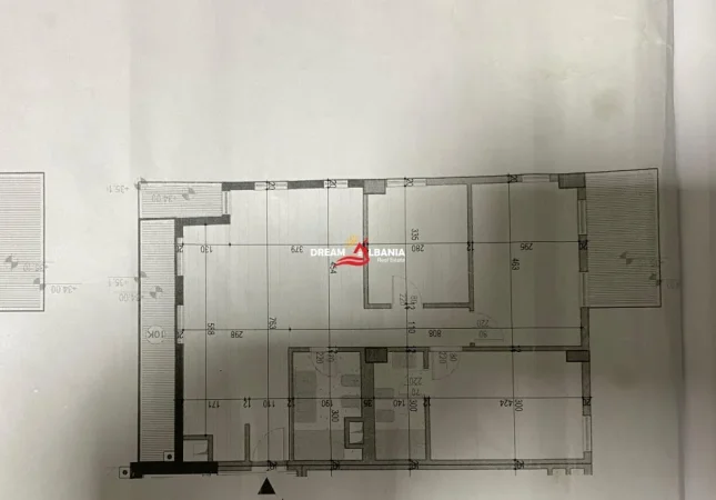 Tirane, shitet apartament 3+1 Kati 8, 128 m² 266.000 € (Shkolla Kuqe)