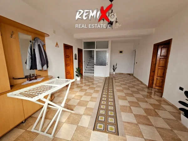 Durres, shitet Vile 1 Katshe Kati 2, 600 m² 220.000 € 