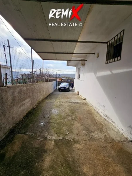 Durres, shitet Vile 1 Katshe Kati 2, 600 m² 220.000 € 