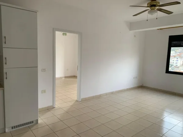 Durres, shitet apartament 2+1+Ballkon Kati 7, 90 m² 116.000 € (sotir noka)